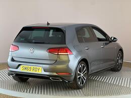 Volkswagen Golf SM69RDY