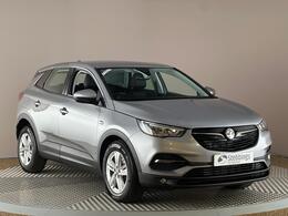 VAUXHALL Grandland X 