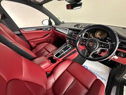 Porsche Macan AO20ZJJ