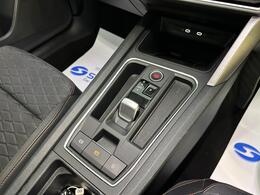 SEAT Leon YO24KLZ