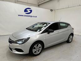 Vauxhall Astra VN21XVH