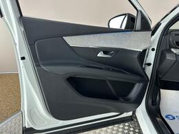 Peugeot 3008 BF71UZS