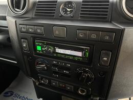 Land Rover Defender 90 GF65NXH