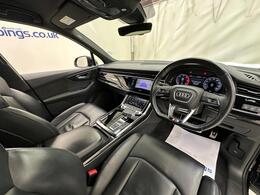 Audi Q7 SG21ZYR
