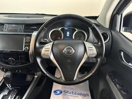 Nissan Navara EY21RLU