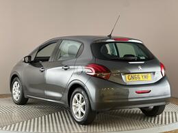 Peugeot 208 GN66YMF