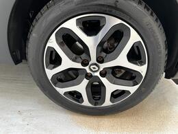 Renault Captur AU19SRZ