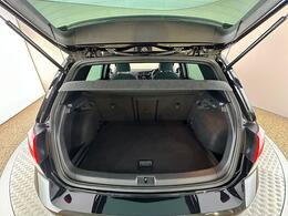 Volkswagen Golf KR19NVV