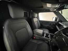 Land Rover Defender 90 WG25BLZ