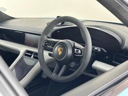 Porsche Taycan LV71XCL