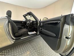 MINI Convertible FT68EZW