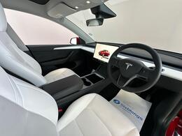 Tesla Model Y LB22LCT