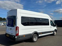 Ford Transit YP68UVJ