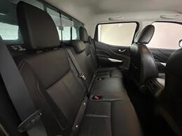 Nissan Navara EY21RLU