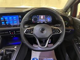 Volkswagen Golf AO22OUP