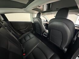 Tesla Model 3 AF72VOA