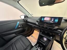 Citroen e-C4 YX71WAA