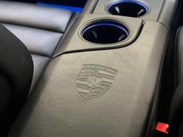 Porsche Taycan AO21LGX