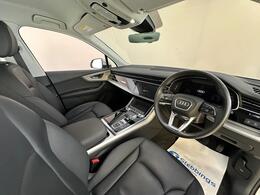 Audi Q7 GX22WMM