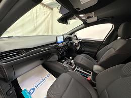 Ford Focus YJ68UAF