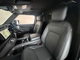 Land Rover Defender 90 WK25UHH