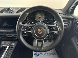 Porsche Macan LJ20WHU