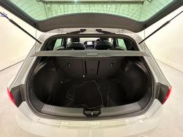 SEAT Leon YA69LHE