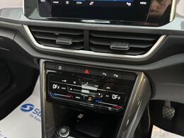 Volkswagen T-Roc GL24VOK