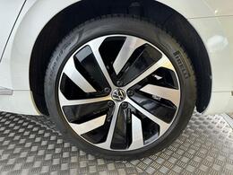 Volkswagen Arteon FP71AOZ