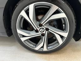 Renault Clio YE71SWN