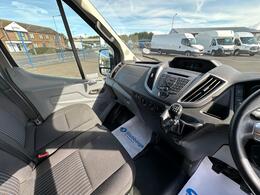 Ford Transit GX15RHU