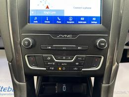 Ford Mondeo AJ70FJD