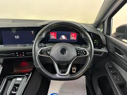 Volkswagen Golf AK72OYF