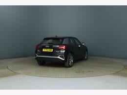 Audi Q2 YY70VHN