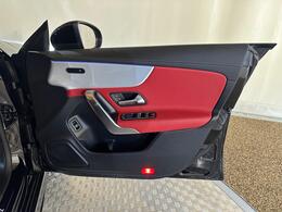 Mercedes-Benz CLA FY72YOV