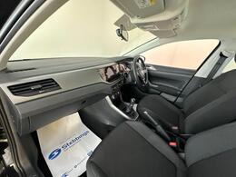 Volkswagen Polo AO18LLA