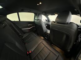 BMW 3 Series BK22GHD