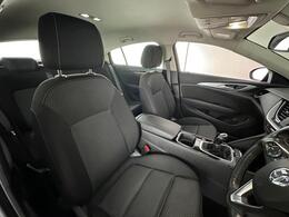 Vauxhall Insignia VO71HPL