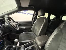 Ford Kuga AY17NRV