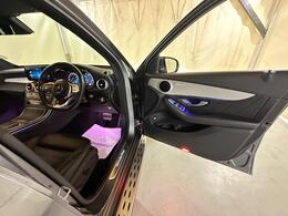 Mercedes-Benz GLC SN22UBK