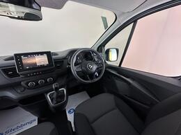 Renault Trafic OU25BUJ