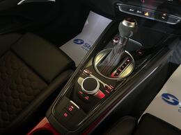 Audi TT RS RY19NZZ