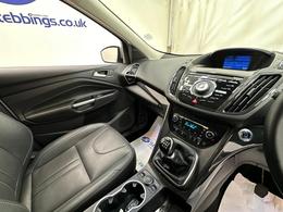 Ford Kuga EF64CBO
