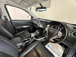 Nissan Navara YH21DDW