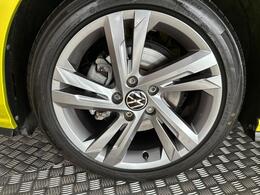 Volkswagen Golf EX71HKW