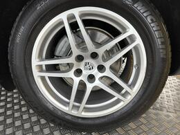 Porsche Macan AO20ZJJ