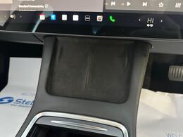 Tesla Model 3 AF72UXG