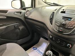 Ford Transit Courier EN66BNY