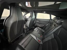 Porsche Taycan RJ73OCN