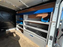 Ford Transit LB17SOC